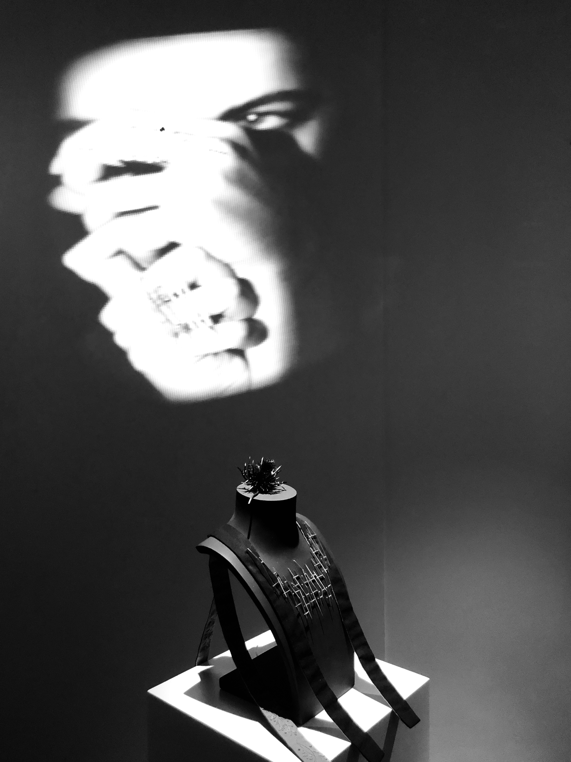ContempExhibit_Rizi1