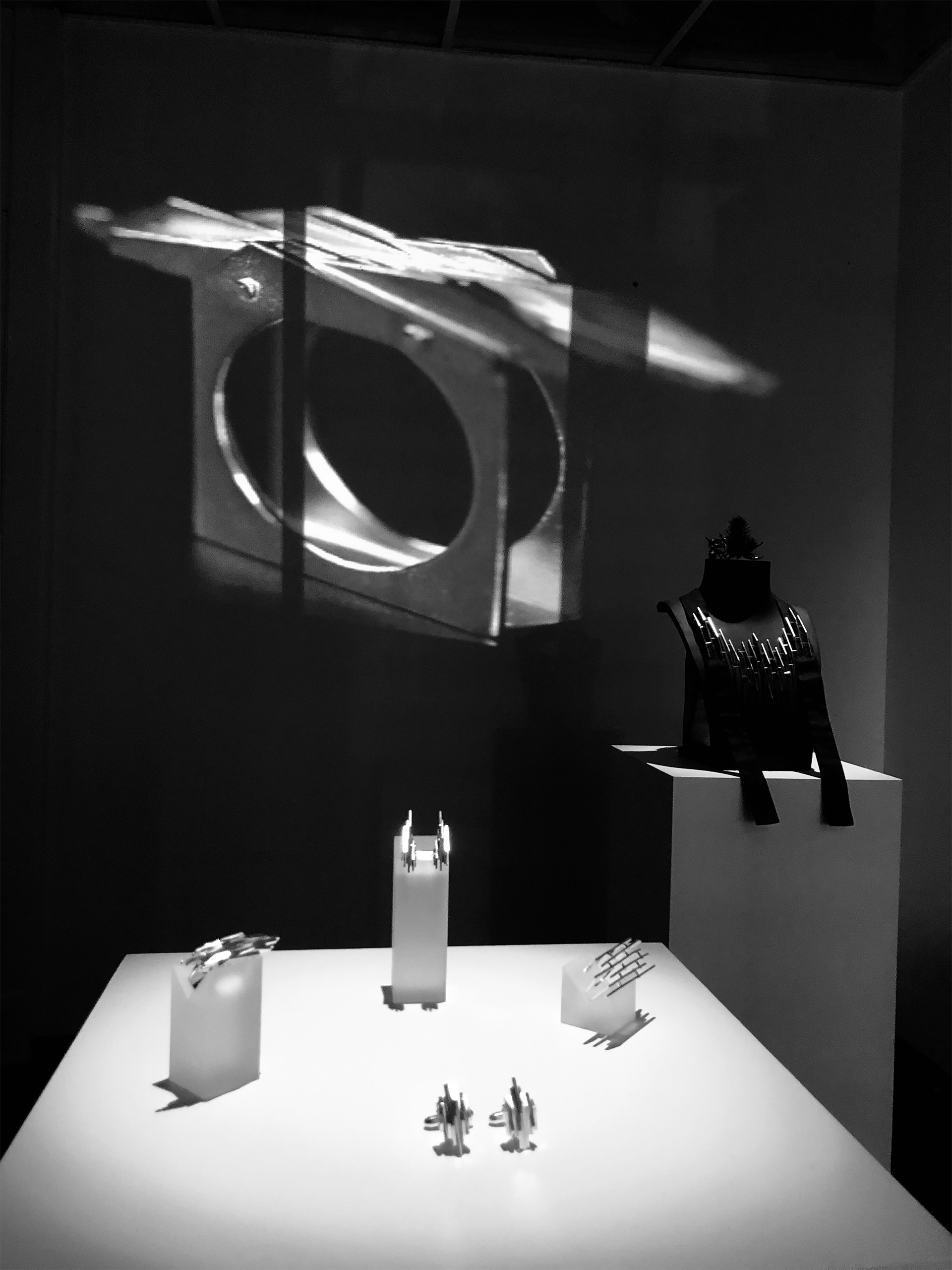 ContempExhibit_Rizi4