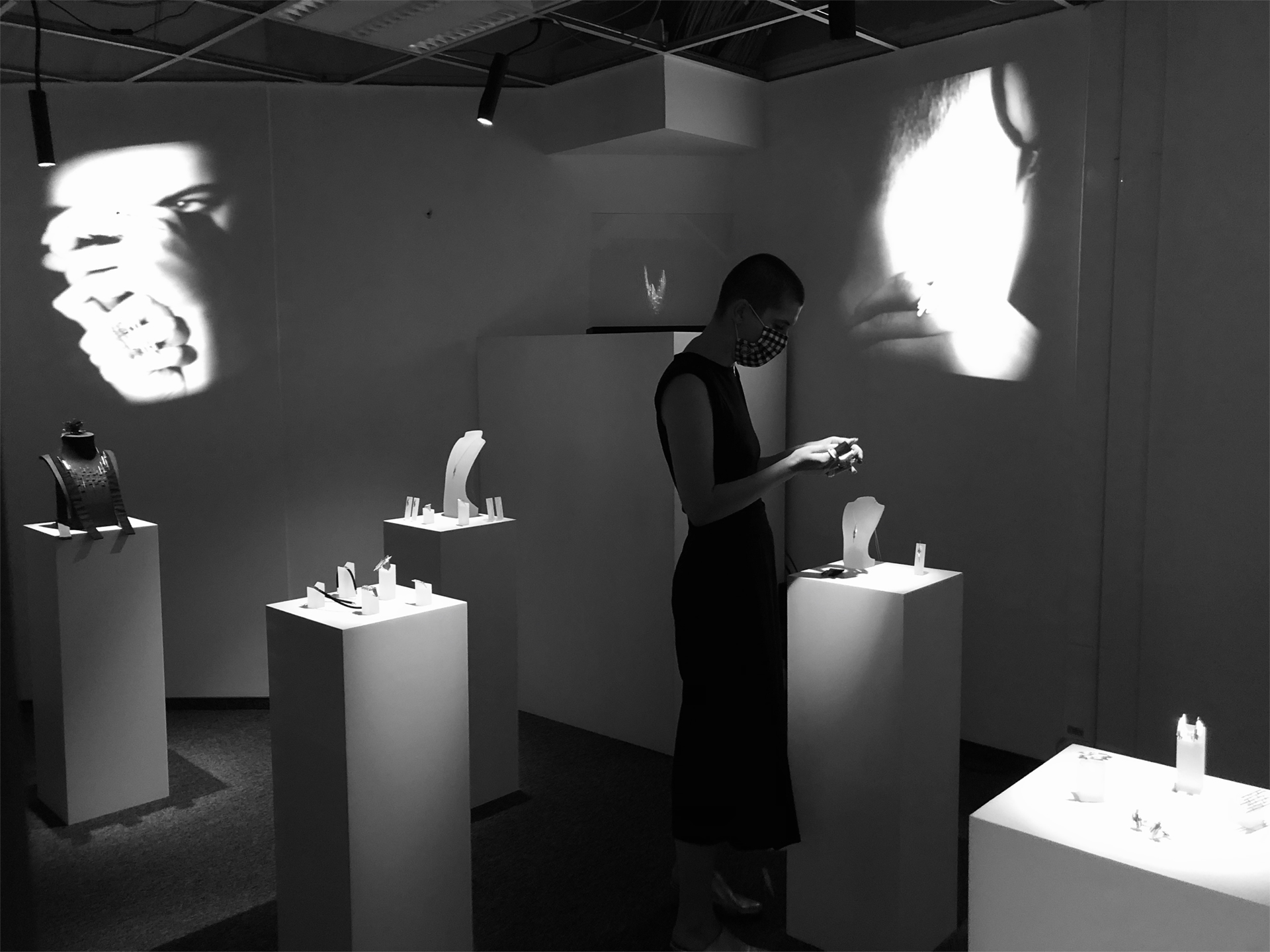 ContempExhibit_Rizi5